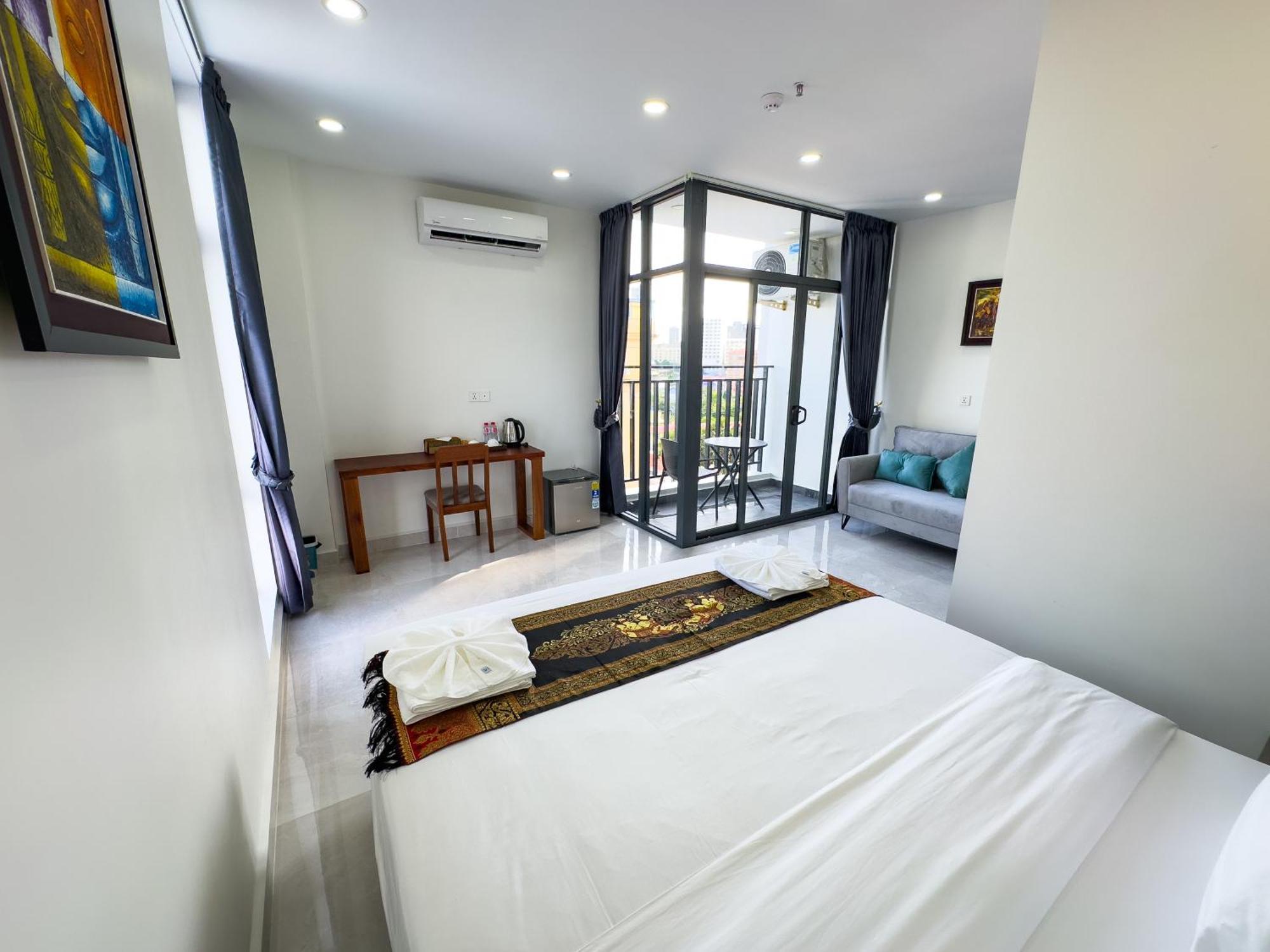 C-Hotel Sihanoukville Bagian luar foto