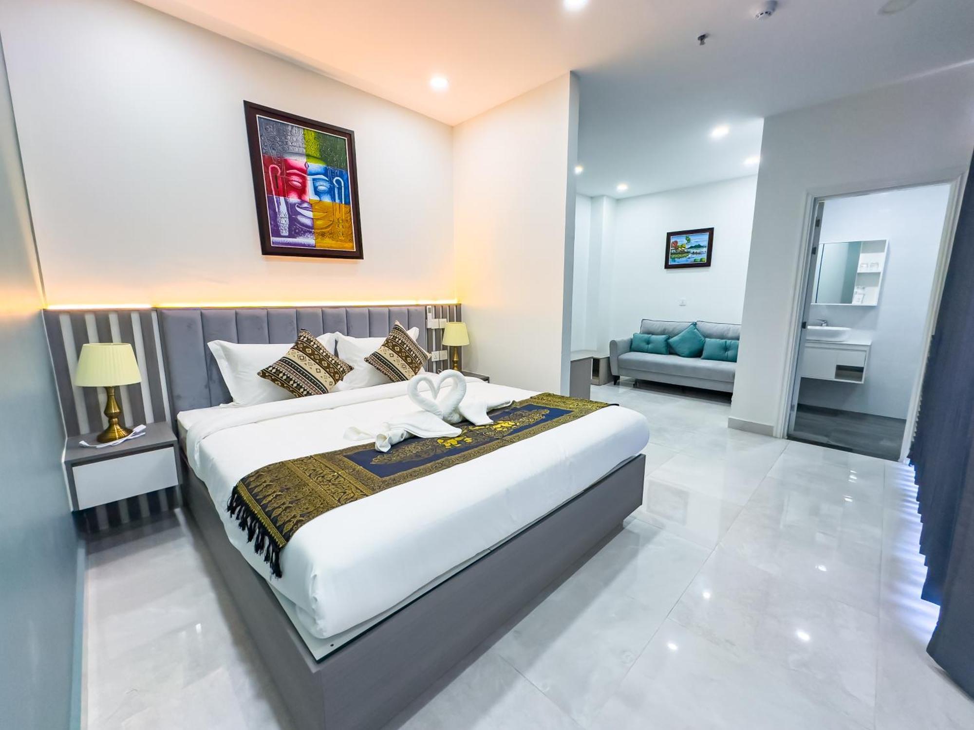 C-Hotel Sihanoukville Bagian luar foto