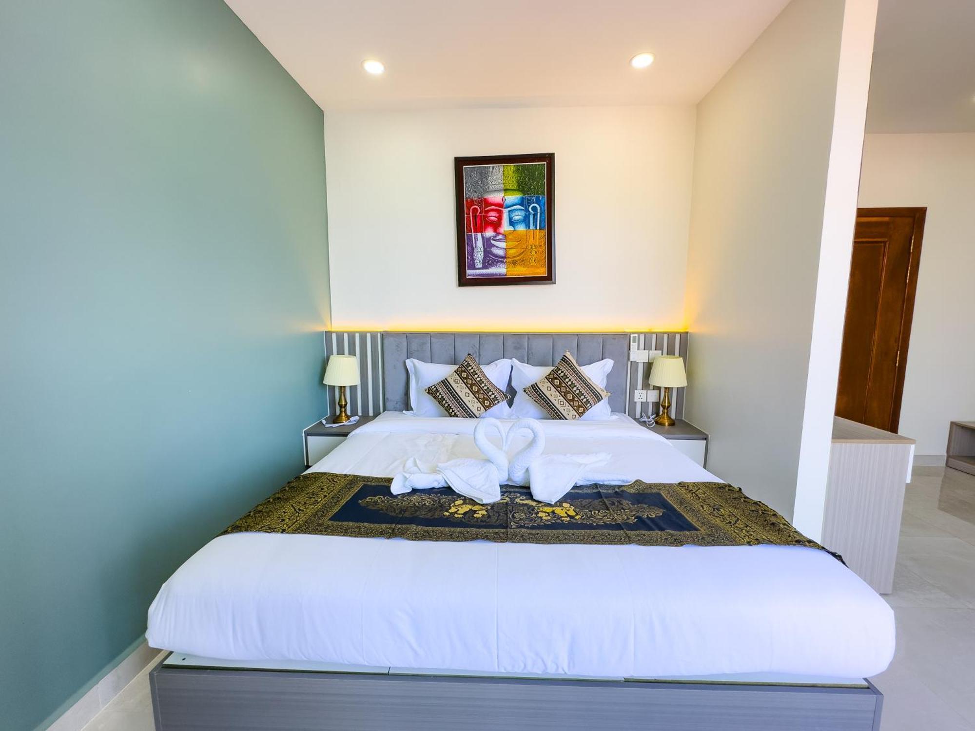 C-Hotel Sihanoukville Bagian luar foto