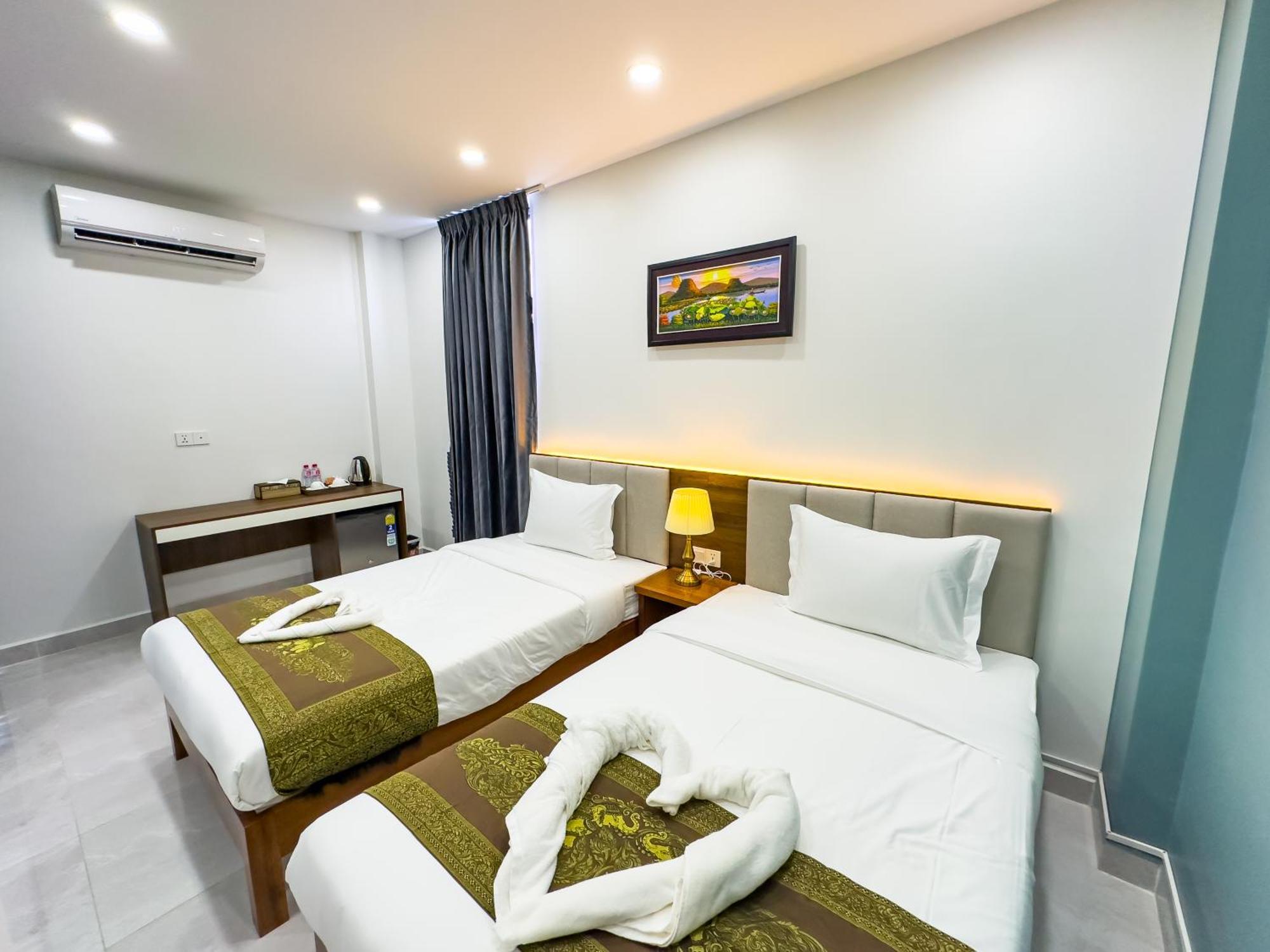 C-Hotel Sihanoukville Bagian luar foto