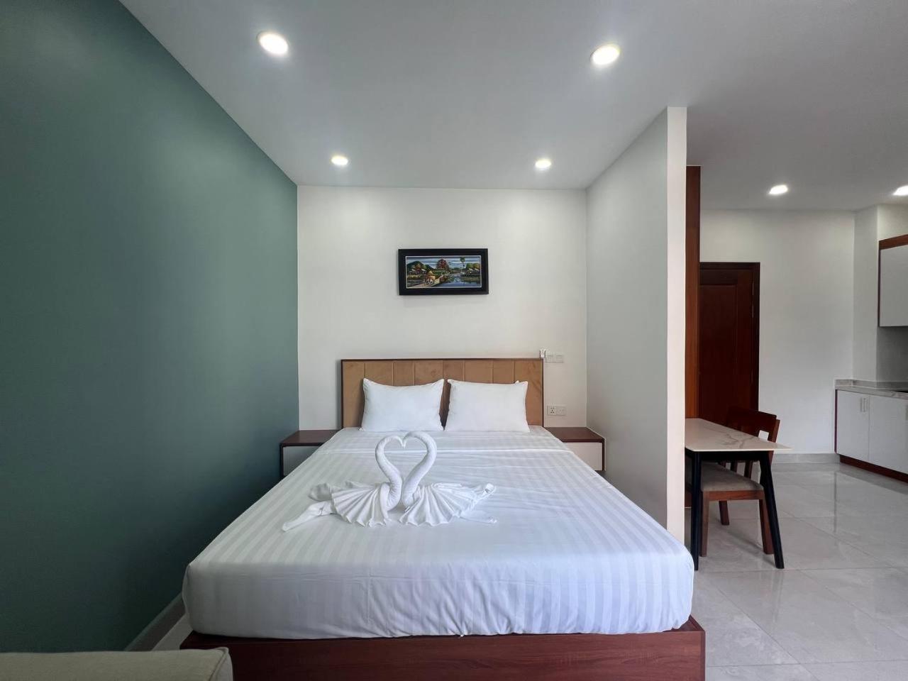 C-Hotel Sihanoukville Bagian luar foto